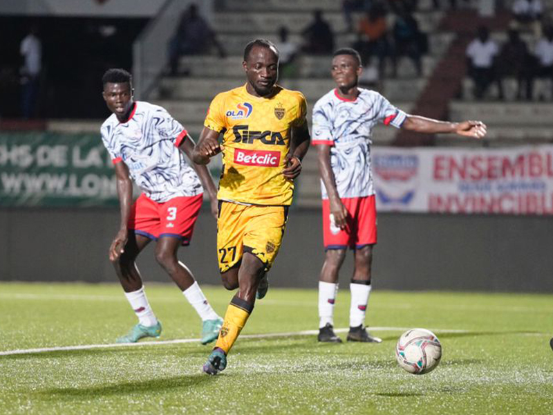 11e journée de ligue 1/ stade d'abidjan 0 - 2 asec mimosas